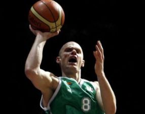 Штомбергас покинул УНИКС Один из лучших литовских баскетболистов последнего десятилетия не продлил контракт с казанским клубом. 