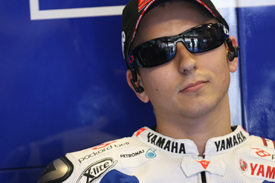Лоренсо: "Я никуда не спешу" Лидер чемпионата MotoGP еще не решил где продолжит карьеру в следующем сезоне. 