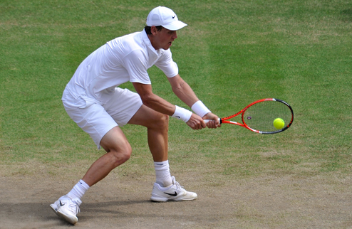 Бердых выходит в финал Уимблдона Определился первый участник финального матча на завершающемся травяном турнире Большого Шлема.