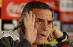 Табарес: "Просто нет слов" Наставник сборной Уругвая поделился эмоциями после драматичной победы.