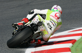 MotoGP. Эспаргаро оштрафовали на четыре места Алеш наказан за пропуск части трассы во время квалификации. 