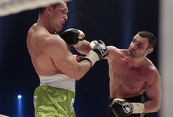 Бенте: "Пока не знаем дату возвращения Виталия Кличко на ринг" Менеджер украинского чемпиона рассказал о сложившейся ситуации.