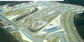 Аншлага на Хоккенхайме не ожидается Вопреки прогнозам стадион на автодроме, который примет Гран-при Германии, не будет полностью заполнен.