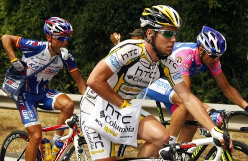 Тур де Франс. Марк Кэвендиш: победа номер 14 Британский спринтер одержал очередную победу на этапах Тур де Франс.