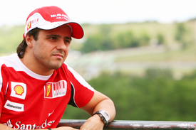 Масса: "Я не второй пилот команды" Бразильский гонщик Феррари отрицает любые попытки присвоить ему статус второго пилота конюшни.