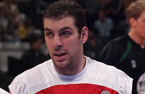 Марич перешел в Панатинаикос Алекс Марич продолжит карьеру в Греции.