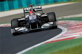 Шумахер: "Не лучшая квалификация" Гонщик Мерседес занял лишь четырнадцатое место.