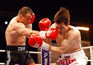 Збик и Сартисон отстояли свои титулы В Гамбурге состоялся вечер бокса, в рамках которого прошли несколько титульных поединков.