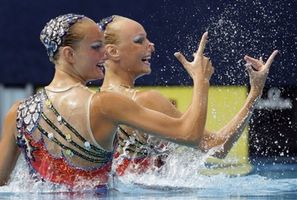 Синхронное плавание. Украинский дуэт идет третьим на чемпионате Европы В Будапеште проходит чемпионат Старого Света по водным видам спорта.