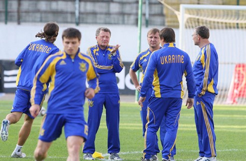 Сборная Украины сыграет с Уругваем? Федерация усиленно занята поисками достойных спарринг-партнеров для национальной команды. 