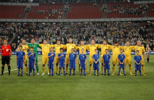 Чили и Канаду принимаем в Киеве Стало известно место проведения двух ближайших домашних матчей национальной сборной Украины. 
