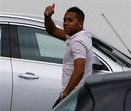 Робиньо отказал Фенербахче Бразильский нападающий Ман.Сити отклонил предложение Фенербахче.