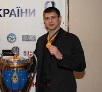 Донбасс смотрит кандидата в сборную Украины Дмитрий Исаенко прибыл в команду Куликова на просмотр.