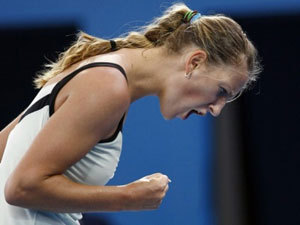 У Азаренко сотрясение мозга Именно по этой причине белорусская теннисистка потеряла сознание в матче второго круга US Open-2010.