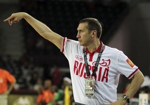 Блатт: "Игра сборной Греции — это просто позор" Главный тренер сборной России по баскетболу Дэвид Блатт раскритиковал греческую сборную. 