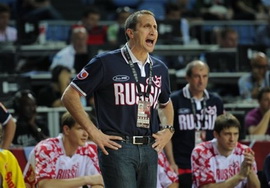 Блатт: "Хотелось бы, чтобы в сборной было больше игроков из НБА" Наставник сборной России доволен игрой своих подопечных.