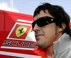 Алонсо: "Я приятно удивлён" Пилот Феррари заявил, что был удивлён тем, что смог завоевать поул-позицию на Гран-при Италии, и выразил надежду на удачное ...