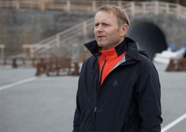 Российских биатлонистов будет тренировать норвежец Известный скандинавский специалист Кнут Торе Берланд - новый тренер-консультант сборной России.

