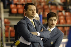 Годынюк и Майко продолжат работу с юниорской сборной Исполком ФХУ продлил контракты наставников.