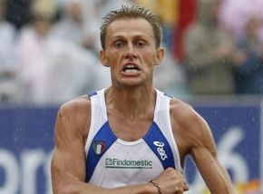 Олимпийский чемпион-2004 в марафоне завершил карьеру 39-летний итальянец Стефано Бальдини повесил кроссовки на гвоздь.
