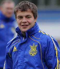 Кожанов покинул расположение сборной В ближайших матчах сборной полузащитник Карпат не сможет принять участие из-за травмы. 