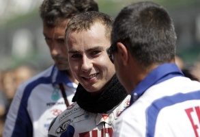 MotoGP. Лоренсо волнуется перед гонкой Победа в квалификации максимально приблизила испанца к победе в чемпионате. 