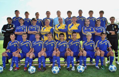 Юношеская сборная Украины сыграла вничью с голландцами ..и квалифицировалась в следующий раунд отборочного турнира к Чемпионату Европы. 