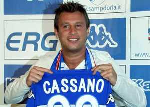 Гарроне: "Кассано не оденет футболку Сампдории" Президент клуба не намерен оставлять форварда.