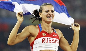 Королева возвращается Прыгунья с шестом Елена Исинбаева вскоре вернется в большой спорт, чтобы побить рекорд Сергея Бубки.