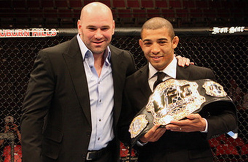 UFC 125: Схватка за титул отменяется Чемпион Ultimate Fighting Championship в полулегком весе Хосе Альдо будет вынужден пропустить ближайший бой.