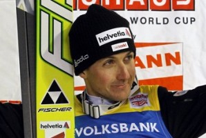 Амманн: "Третье место — хороший результат" Швейцарский прыгун с трамплина вполне доволен результатом первого этапа Кубка Мира. 