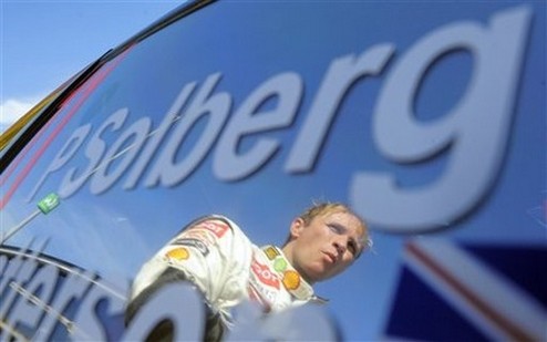 Петтер Сольберг — герой сезона WRC iSport.ua представляет норвежца, который в 2010 году на частной машине сумел пробраться на подиум.
