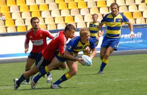 Регби-7. Сборная Украины стартовала на турнире в ОАЭ Национальная команда по регби-7 завершила первый игровой день турнира Emirates Airline Dubai Rugby ...