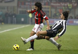 Милан теряет сразу двух игроков основы Гаттузо и Дзамбротта вылетают из обоймы красно-черных.