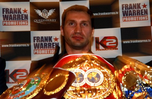 Кличко: "Бой с Хэем состоится" Украинский боксер подтвердил информацию о том, что второго июля состоится его поединок с Дэвидом Хэем.