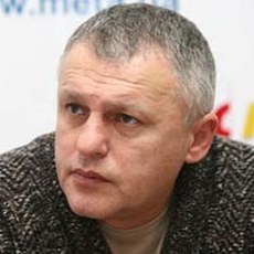 И.Суркис: "Ни с кем из руководства Локомотива по Алиеву не общался" Президент Динамо отрицает факт переговоров по возвращению в Киев Александра Алиева. 