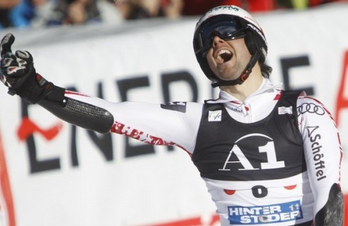 Горные лыжи. Сенсация от Шергхофера  Австриец Филипп Шергхофер одержал победу в гигантском слаломе на этапе Кубка мира в Хинтерштодере (Австрия).