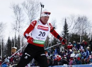 Биатлон. Свендсен надеется на третью подряд победу Норвежец второй день кряду пополняет копилку золотой медалью.