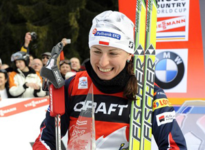 Лыжные гонки. Ковальчик довольна серебром Юстина Ковальчик из Польши заняла второе место на этапе Кубка мира в Драммене.