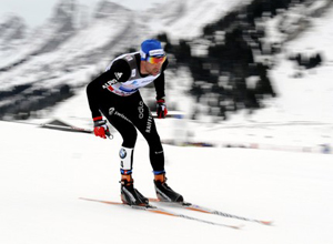 Лыжные гонки. Перль возвращается в Осло После недельного перерыва между тренировками, связанного с травмой, Курдин Перль снова встал на лыжи.