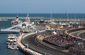В контракте Гран-при Европы изменений не планируется Организаторы этапа Формулы-1 в Валенсии опровергли невыгодные для себя слухи.