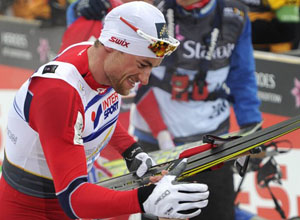 Лыжные гонки. Нортуг: "Я теперь, как Оддвар Бро" Лыжник из Норвегии выиграл золотую медаль в дуатлоне на чемпионате мира в Осло.