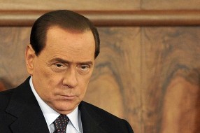 Берлускони: "Сегодня мы победим" Владелец миланского клуба уверен в победе над Наполи.