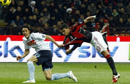 Милан показывает чемпионскую игру В итальянском чемпионате завершился центральный матч 27-го тура.