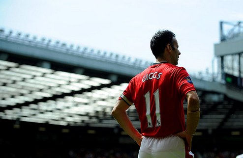 20 лет Райана Гиггза Именно столько времени прошло с момента дебюта легенды Манчестер Юнайтед в красной футболке.
