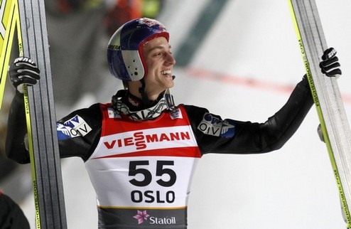 Шлиренцауэр — чемпион мира! Австриец Грегор Шлиренцауэр впервые стал чемпионом мира на мировом первенстве в Осло (Норвегия).