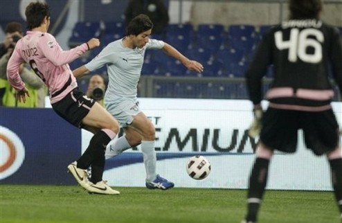 Лацио возвращает себе четвертое место + ВИДЕО Дубль Скулли помог столичному клубу одолеть Палермо.