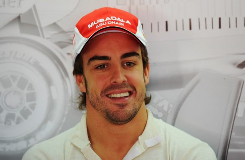Алонсо не хочет быть главой команды Формулы-1 Испанский гонщик сказал, что он не готов к руководящей должности.