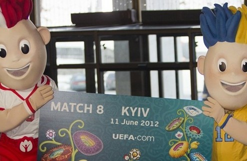 Билеты на Евро-2012: уже больше двух миллионов заявок Пропуски на европейский футбольный форум вызвали ажиотаж. 