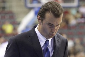 Пьяниджани: "Это был кошмар" Главный тренер Монтепаски не искал оправданий разгромному поражению от Олимпиакоса в первом матче 1/4 Евролиги.